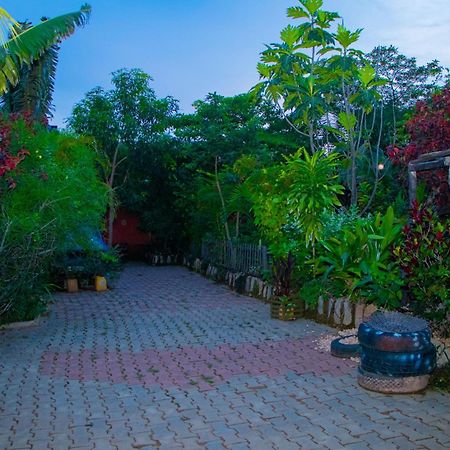 Gite Chez Noel Natitingou ภายนอก รูปภาพ