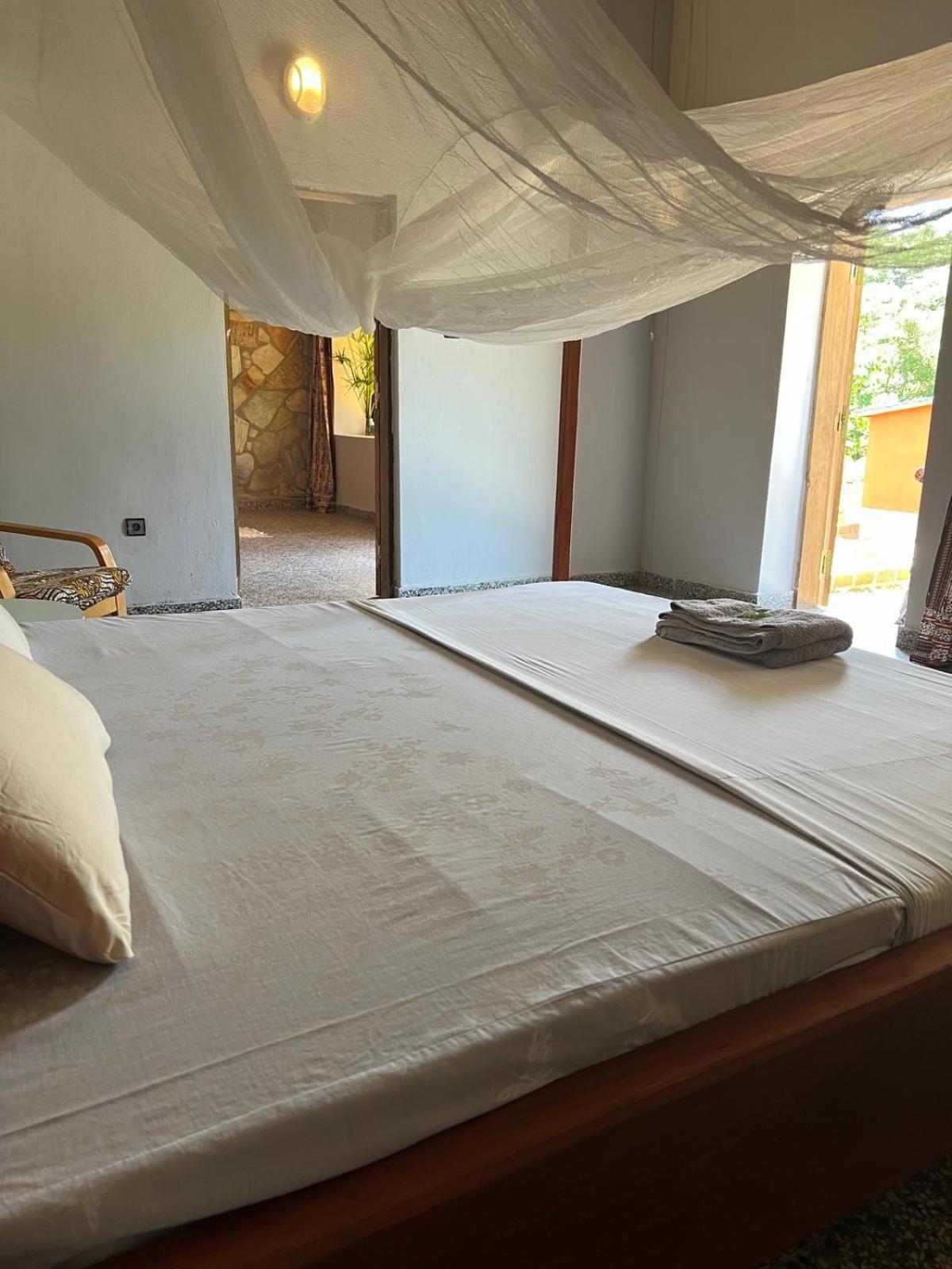 Gite Chez Noel Natitingou ภายนอก รูปภาพ
