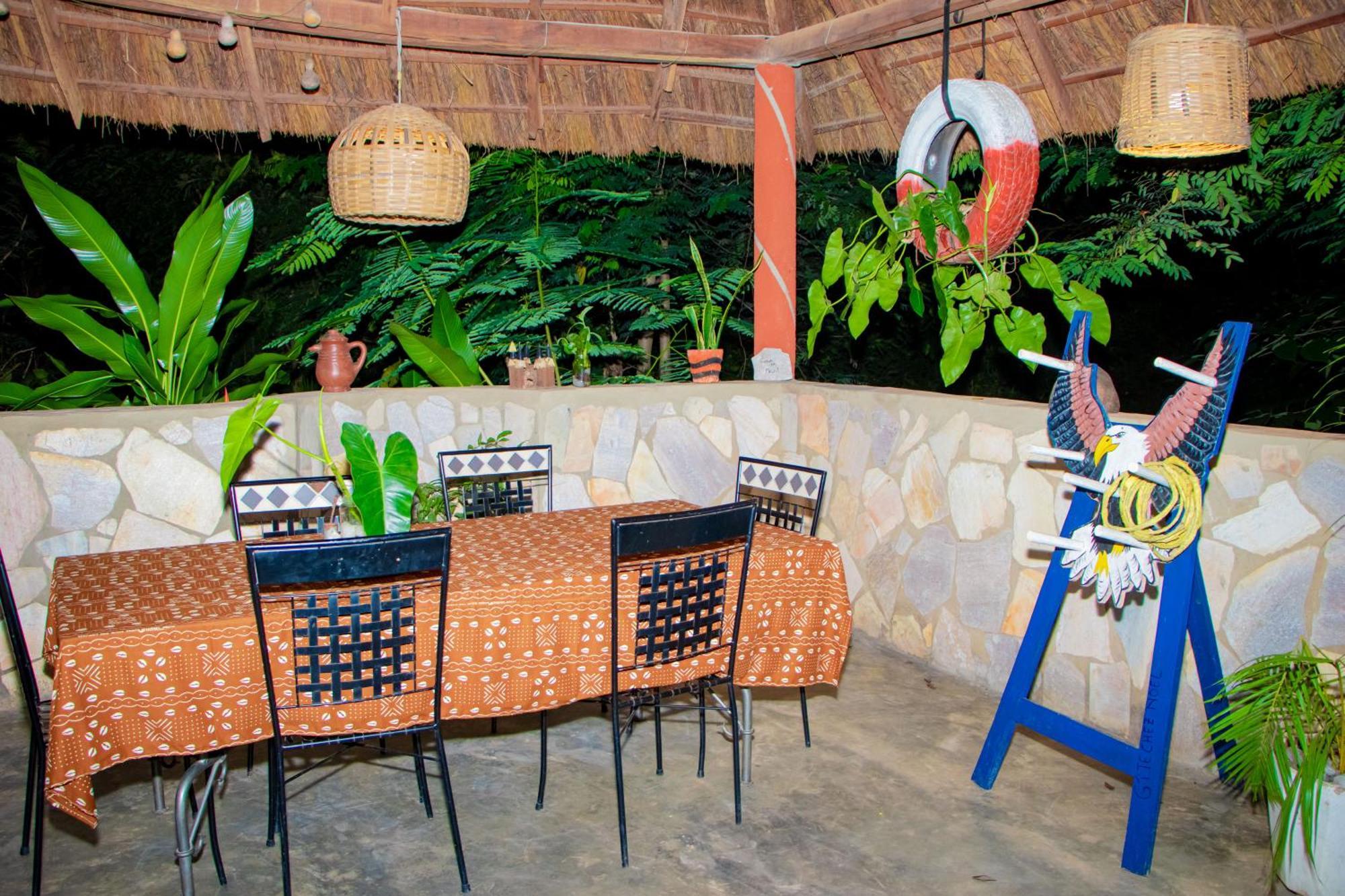 Gite Chez Noel Natitingou ภายนอก รูปภาพ